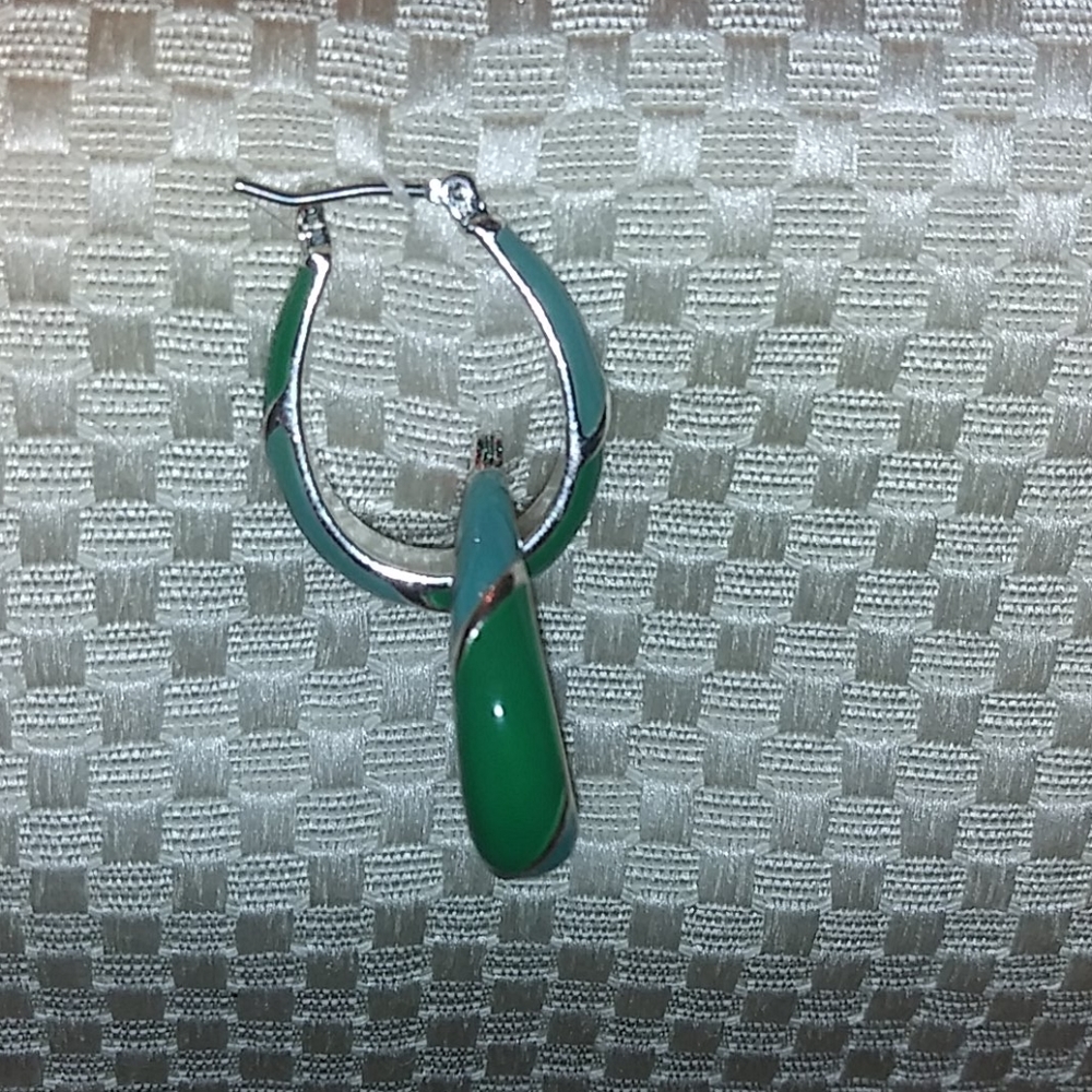 Earrings. Tear drop. Pierced